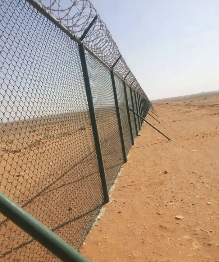 شبوك أمنية لتسوير وحماية المنشآت